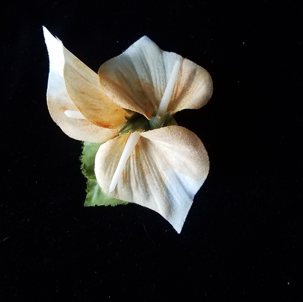 Dip Dyed Calla Lily Hair Piece